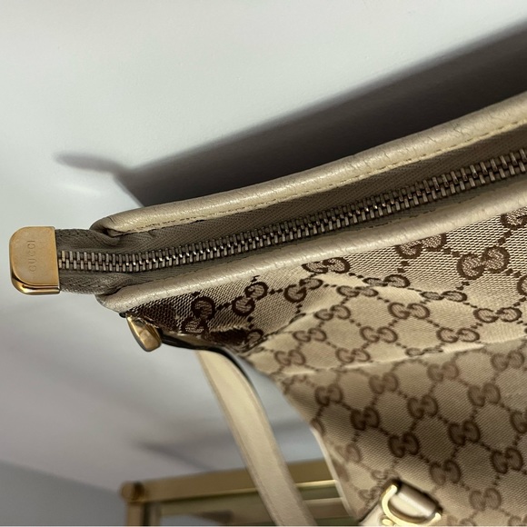 Authentic Gucci GG Canvas and Leather Abbey Messenger Bag - Picture 10 of 16